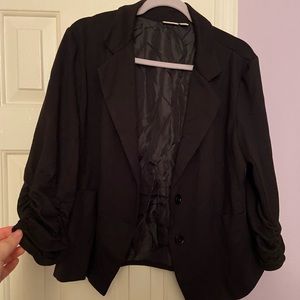 Lined black blazer, 3/4-length ruched sleeves, XL